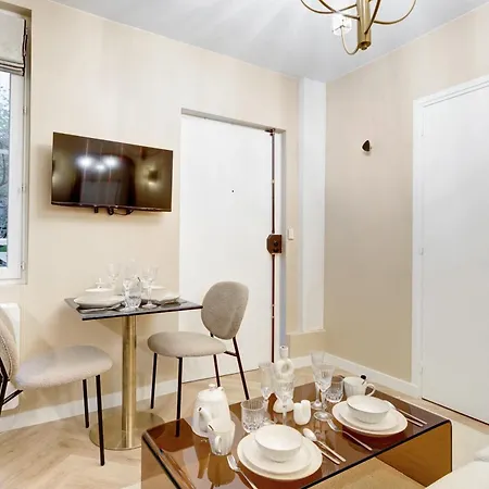Apartment Charming With Ac A Proximite De Republique *
